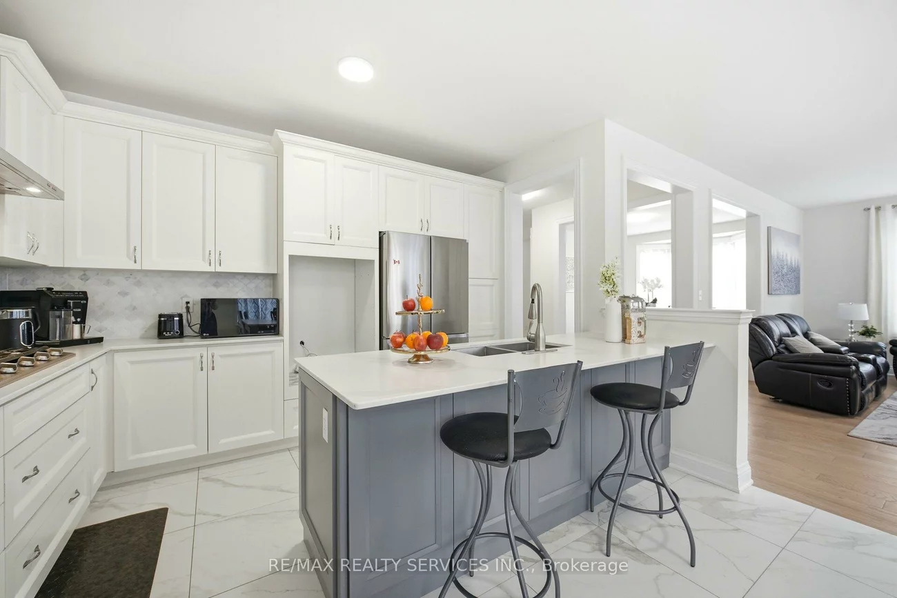15, Farringdon, Northwest Brampton, Brampton