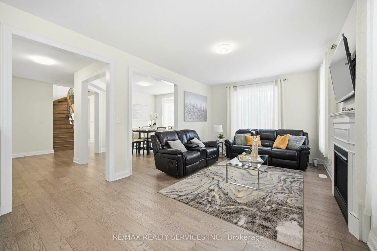 15, Farringdon, Northwest Brampton, Brampton