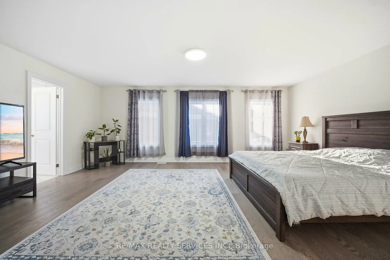 15, Farringdon, Northwest Brampton, Brampton