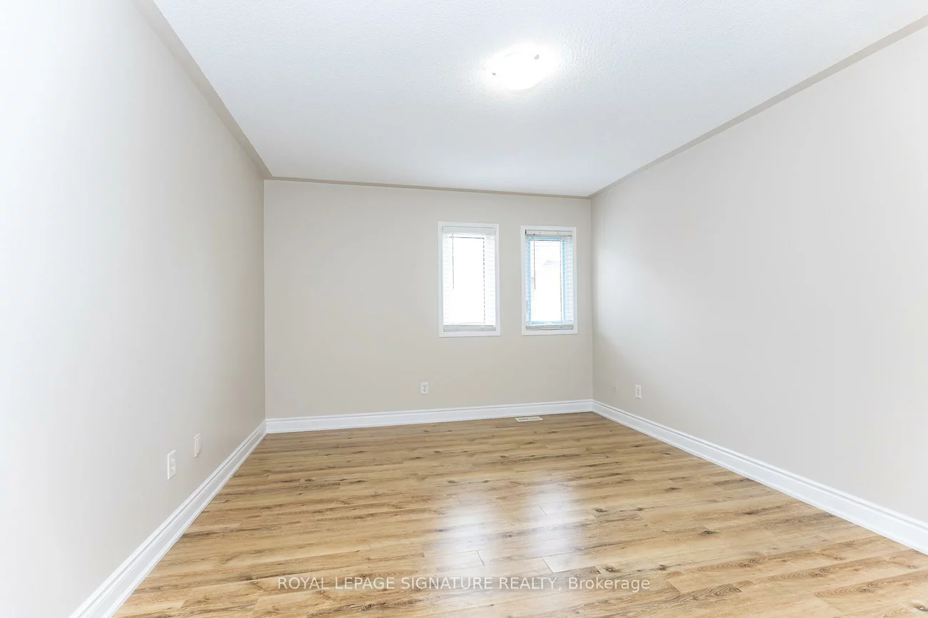 60, Blue Spruce, Sandringham-Wellington, Brampton
