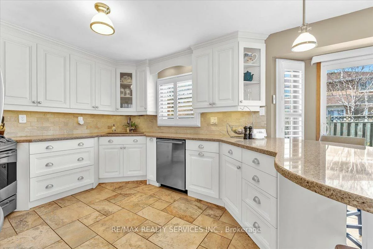 36, Brydon, Northwood Park, Brampton