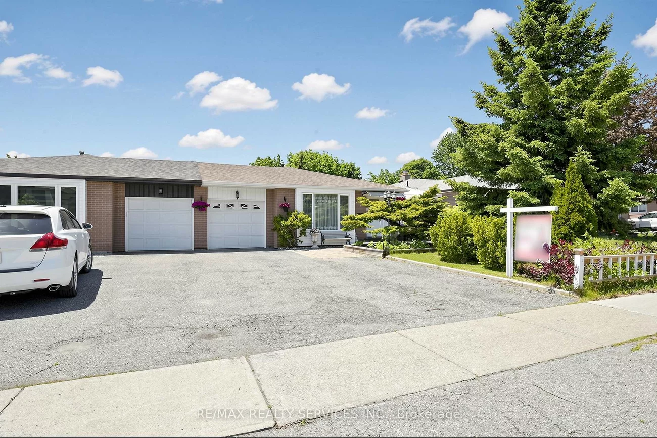36, Glenvale, Northgate, Brampton