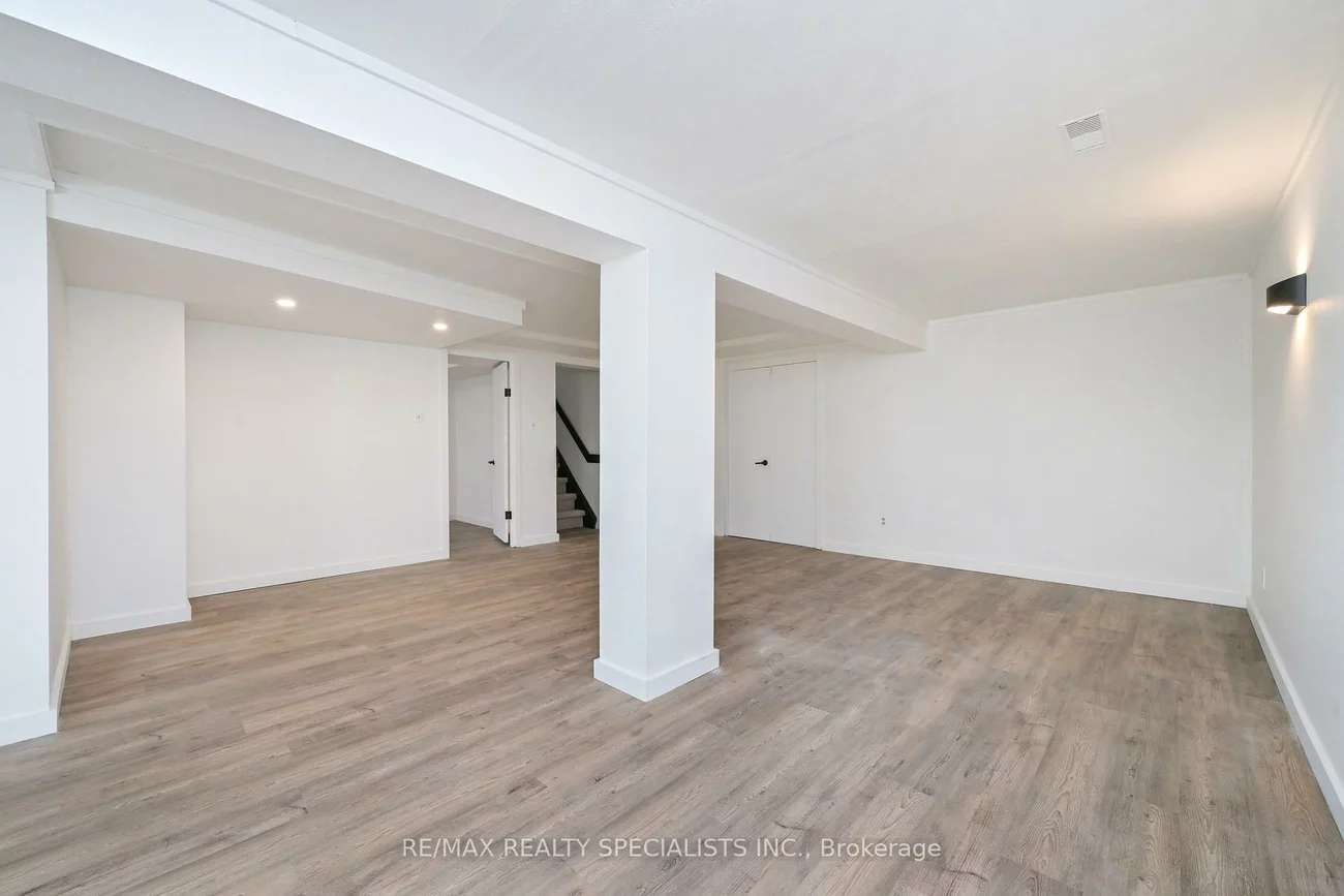 8, Beechwood, Avondale, Brampton