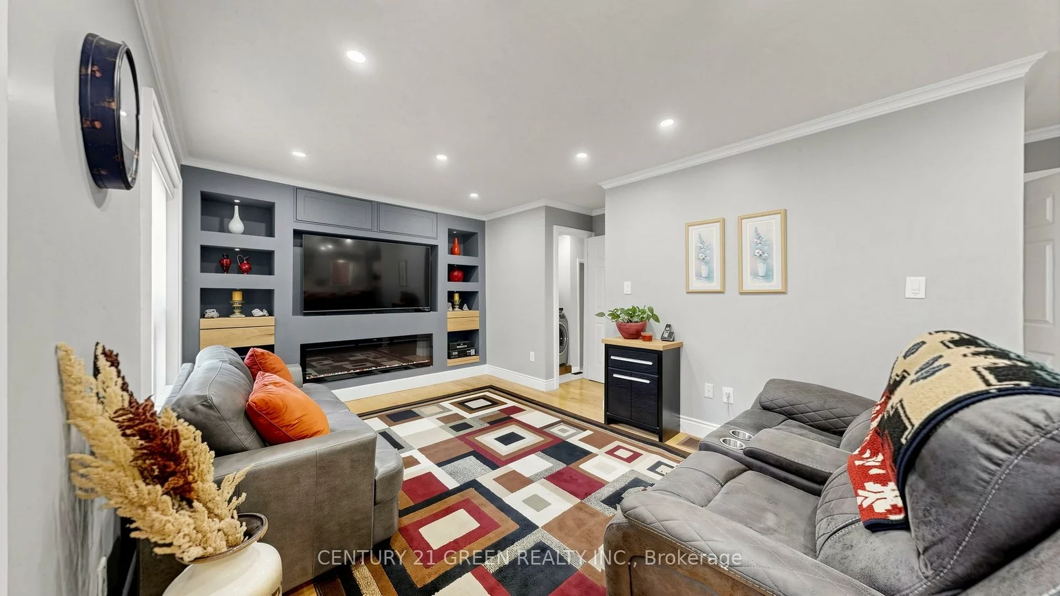 43, Hollowgrove, Vales of Castlemore, Brampton