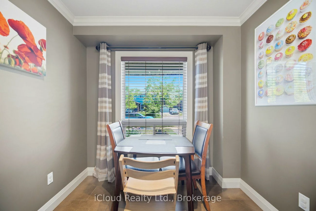 8, Lindridge, Westgate, Brampton