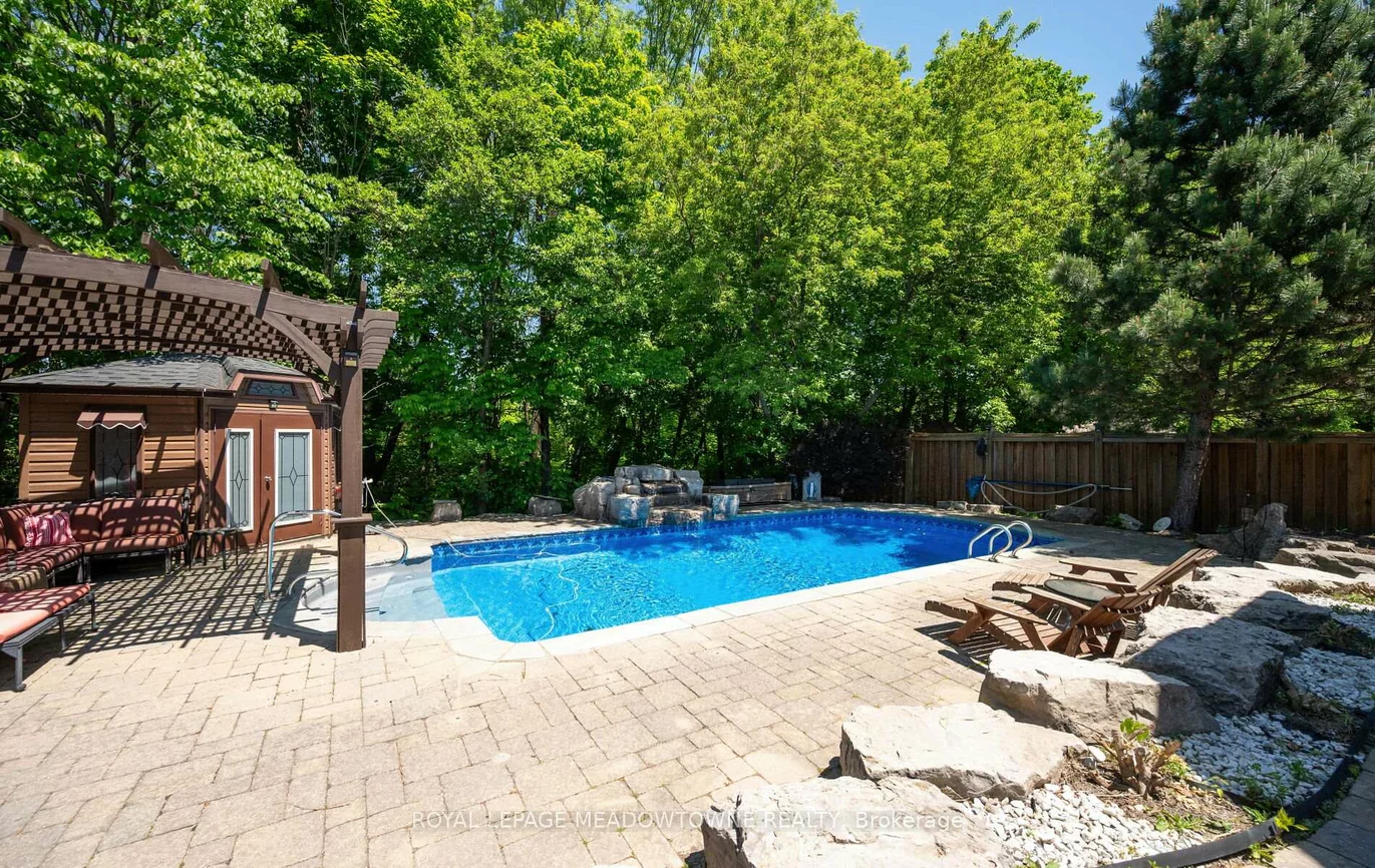 5, McNutt, Bram West, Brampton