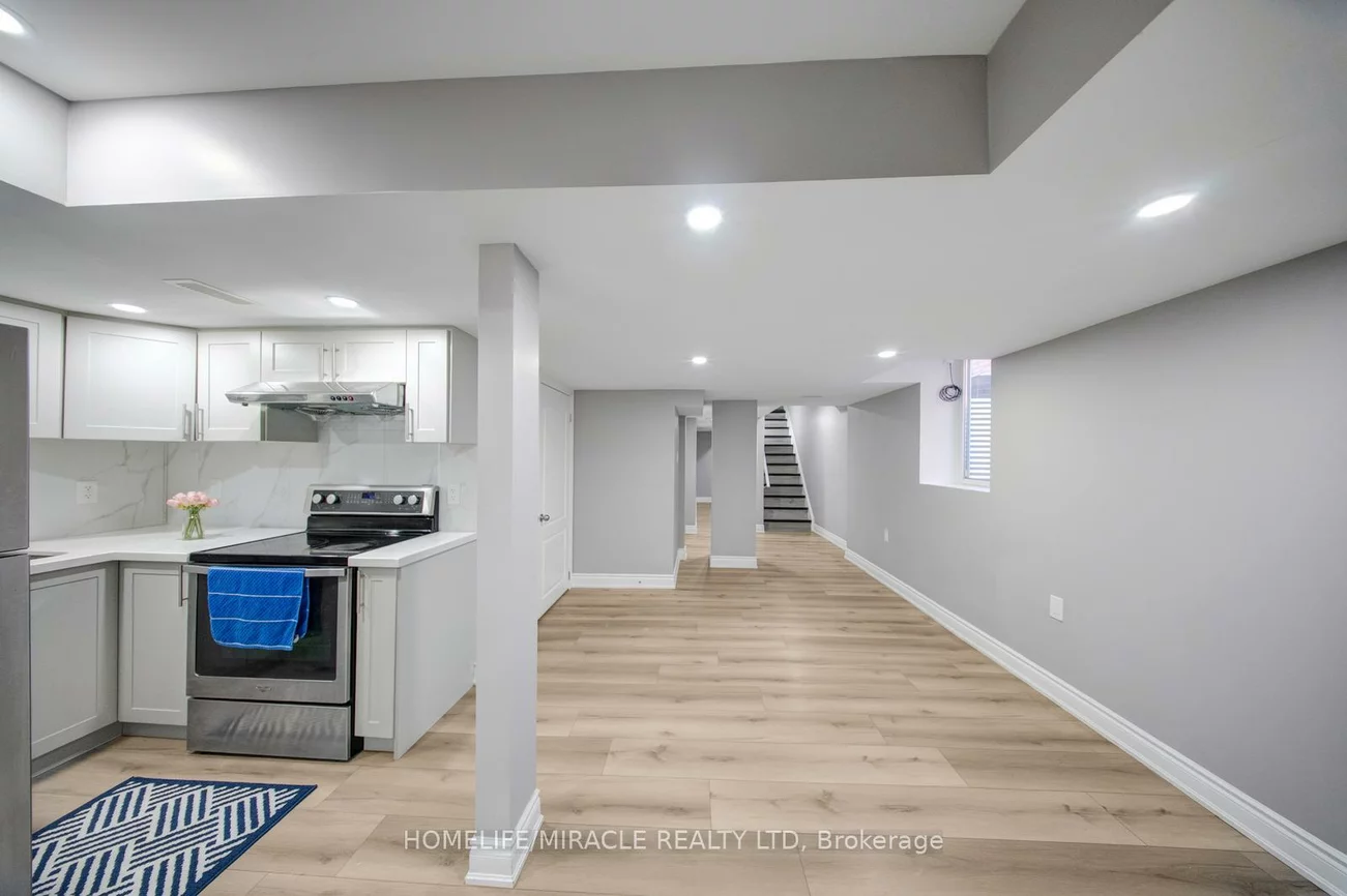 40, Swanton, Credit Valley, Brampton