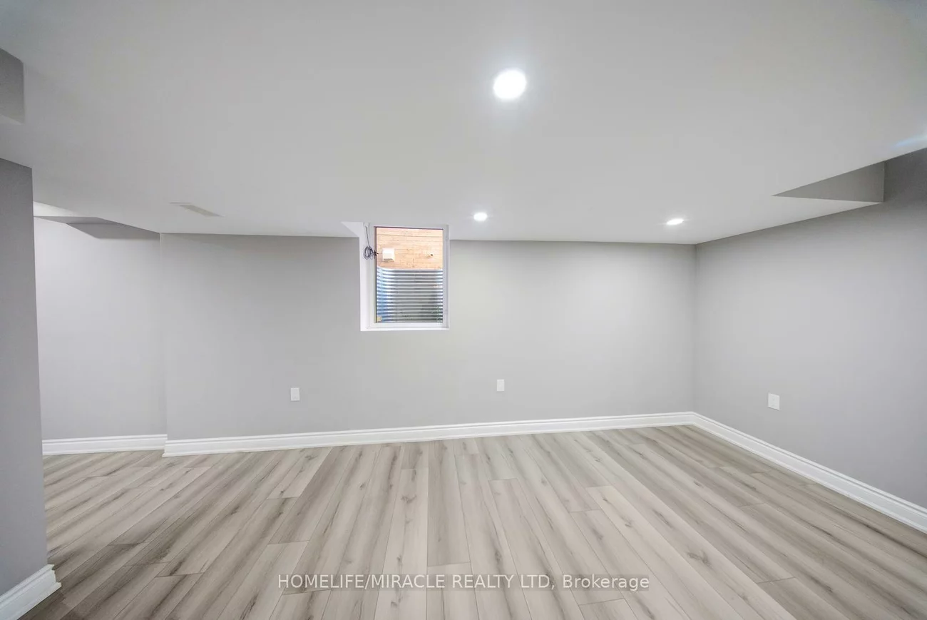 40, Swanton, Credit Valley, Brampton