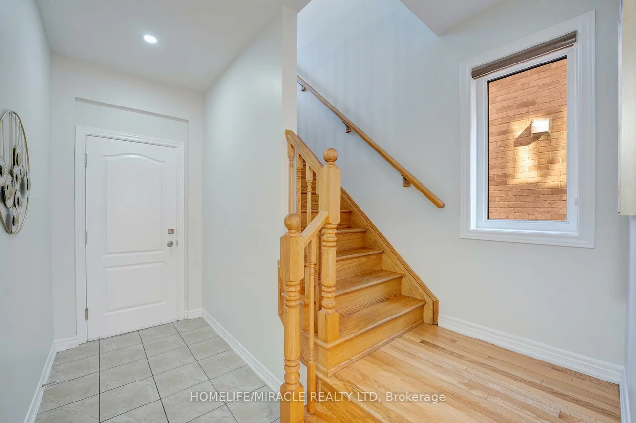 40, Swanton, Credit Valley, Brampton