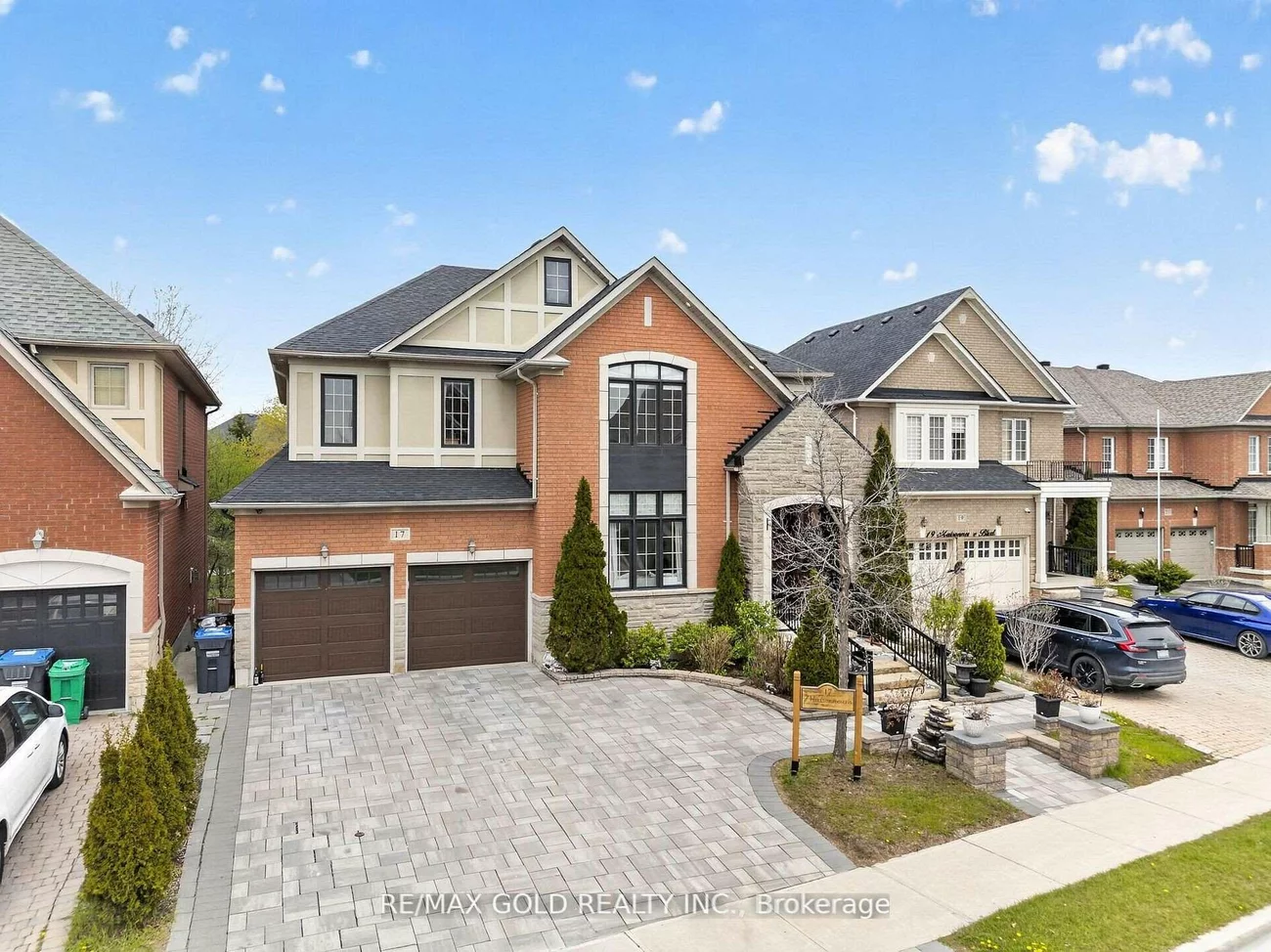 17, Maisonneuve, Vales of Castlemore North, Brampton