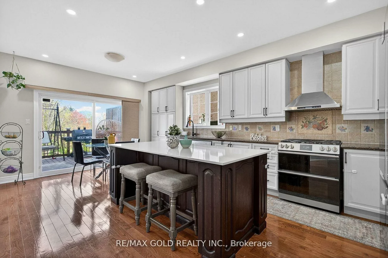 17, Maisonneuve, Vales of Castlemore North, Brampton
