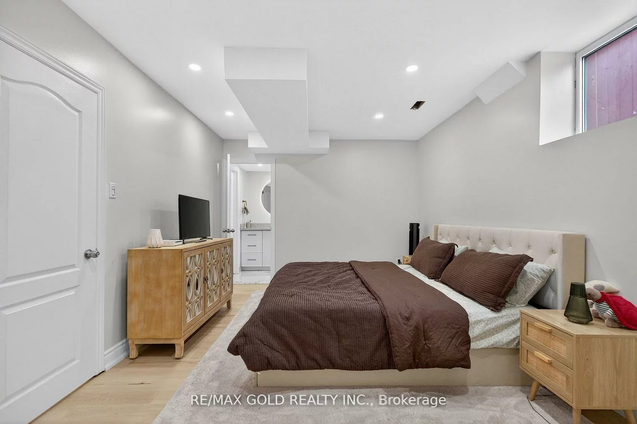 17, Maisonneuve, Vales of Castlemore North, Brampton