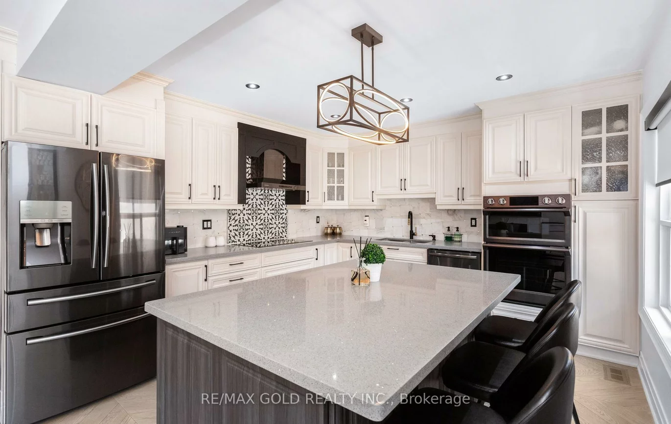 33, Nina, Fletcher's Meadow, Brampton