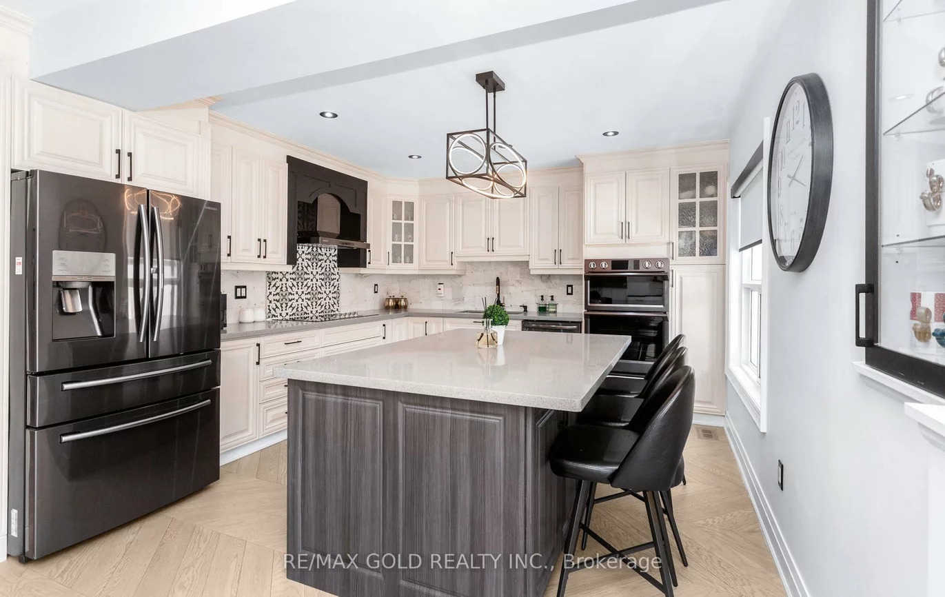 33, Nina, Fletcher's Meadow, Brampton