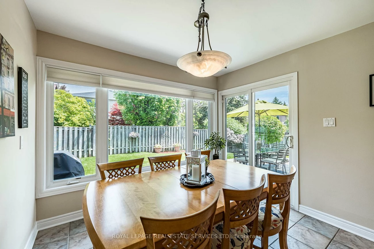 19, Newgreen, Westgate, Brampton