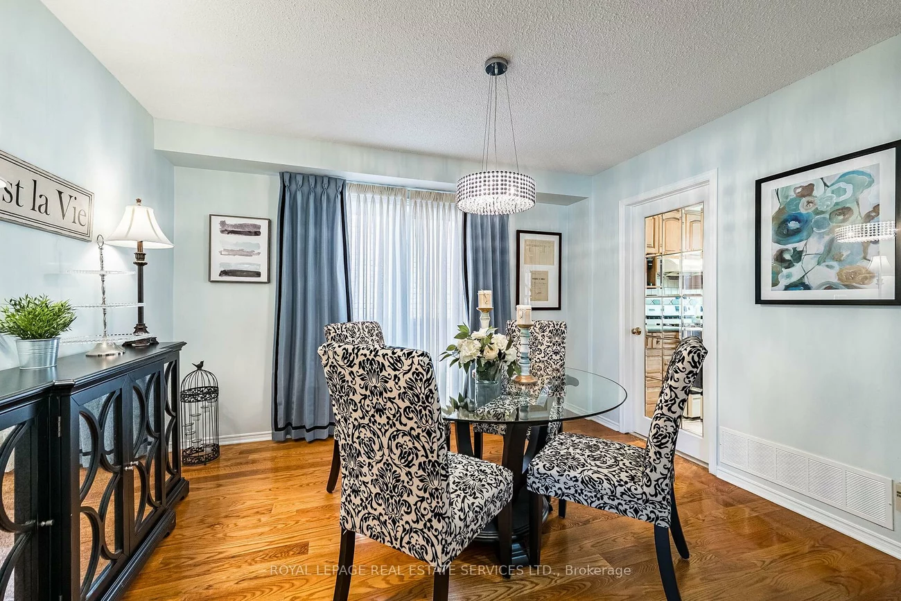 19, Newgreen, Westgate, Brampton