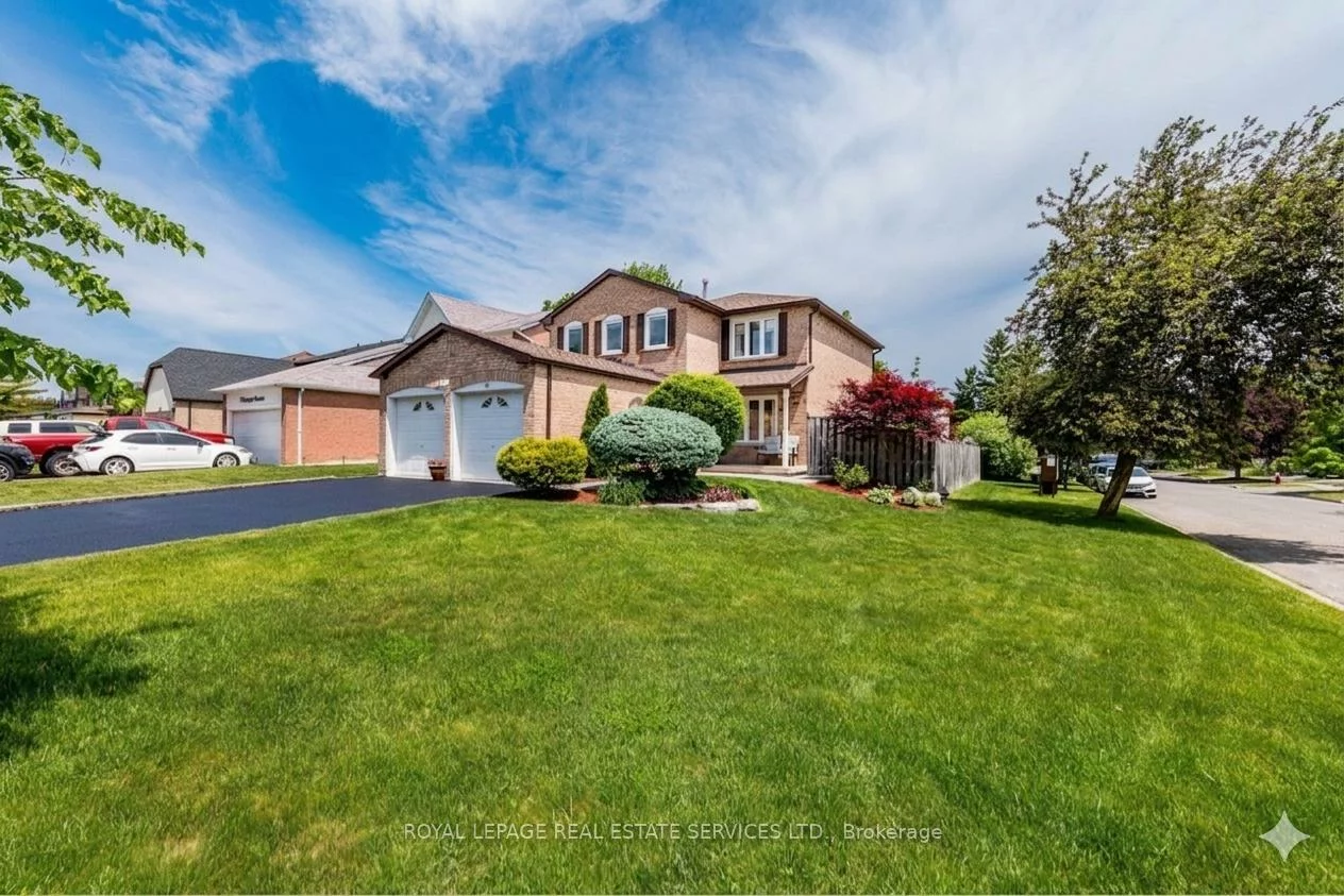 19, Newgreen, Westgate, Brampton