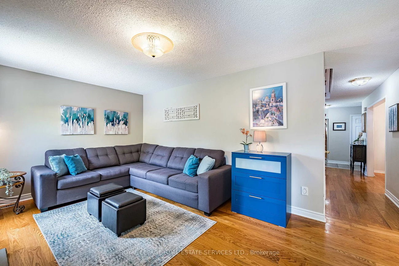 19, Newgreen, Westgate, Brampton
