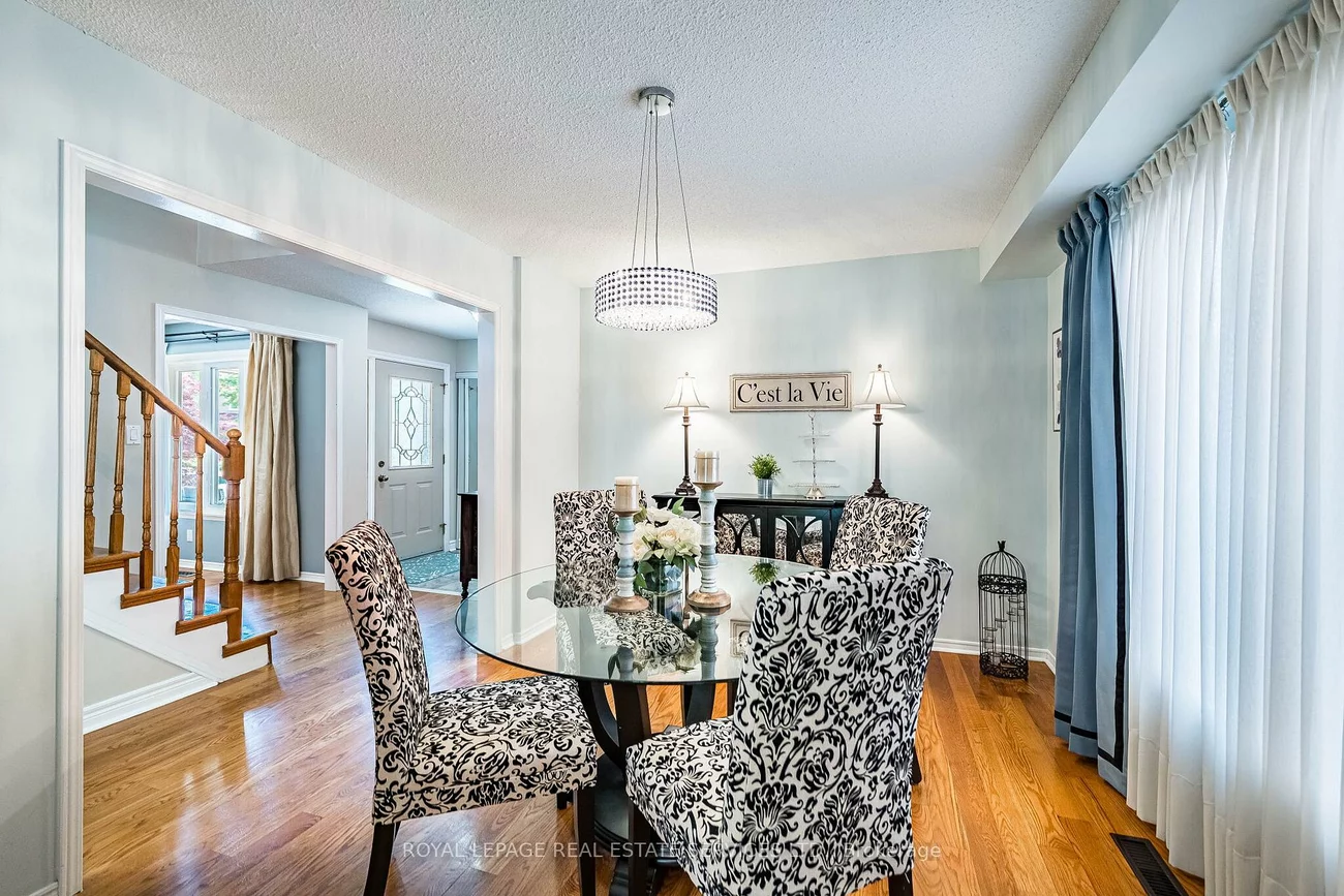 19, Newgreen, Westgate, Brampton