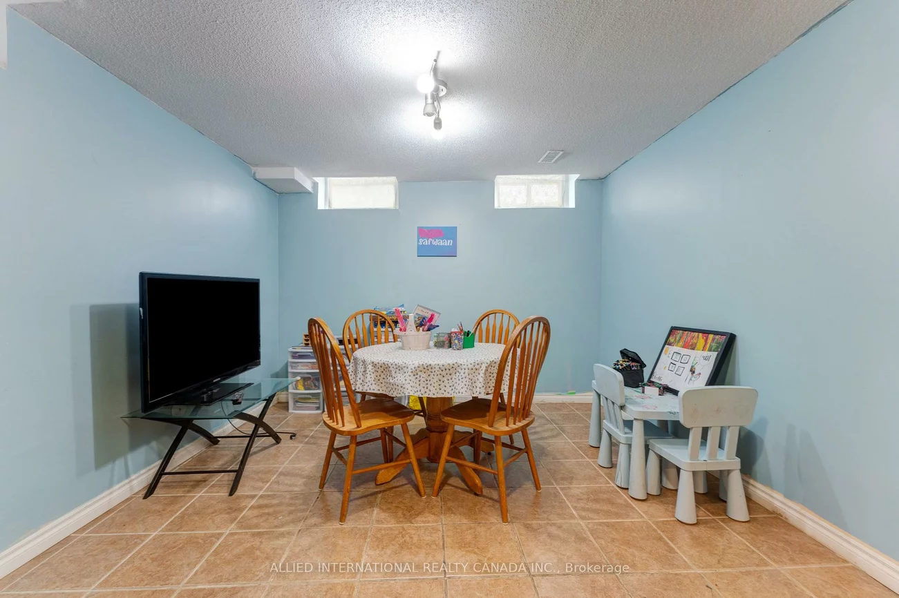 94, Earth Star, Sandringham-Wellington, Brampton