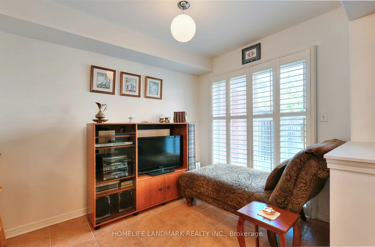 33, Fairway, Heart Lake East, Brampton