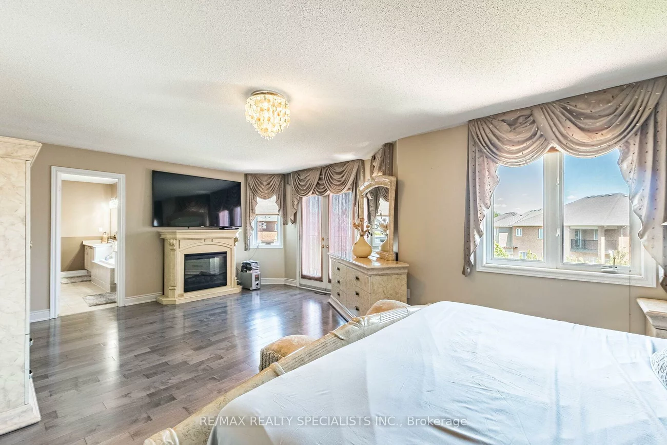 49, Maisonneuve, Vales of Castlemore North, Brampton