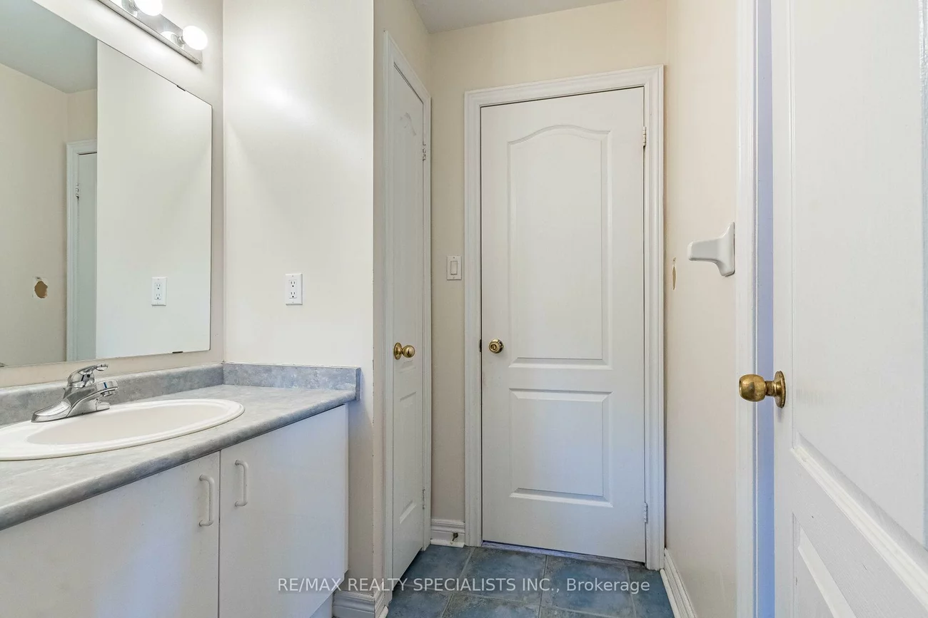 49, Maisonneuve, Vales of Castlemore North, Brampton