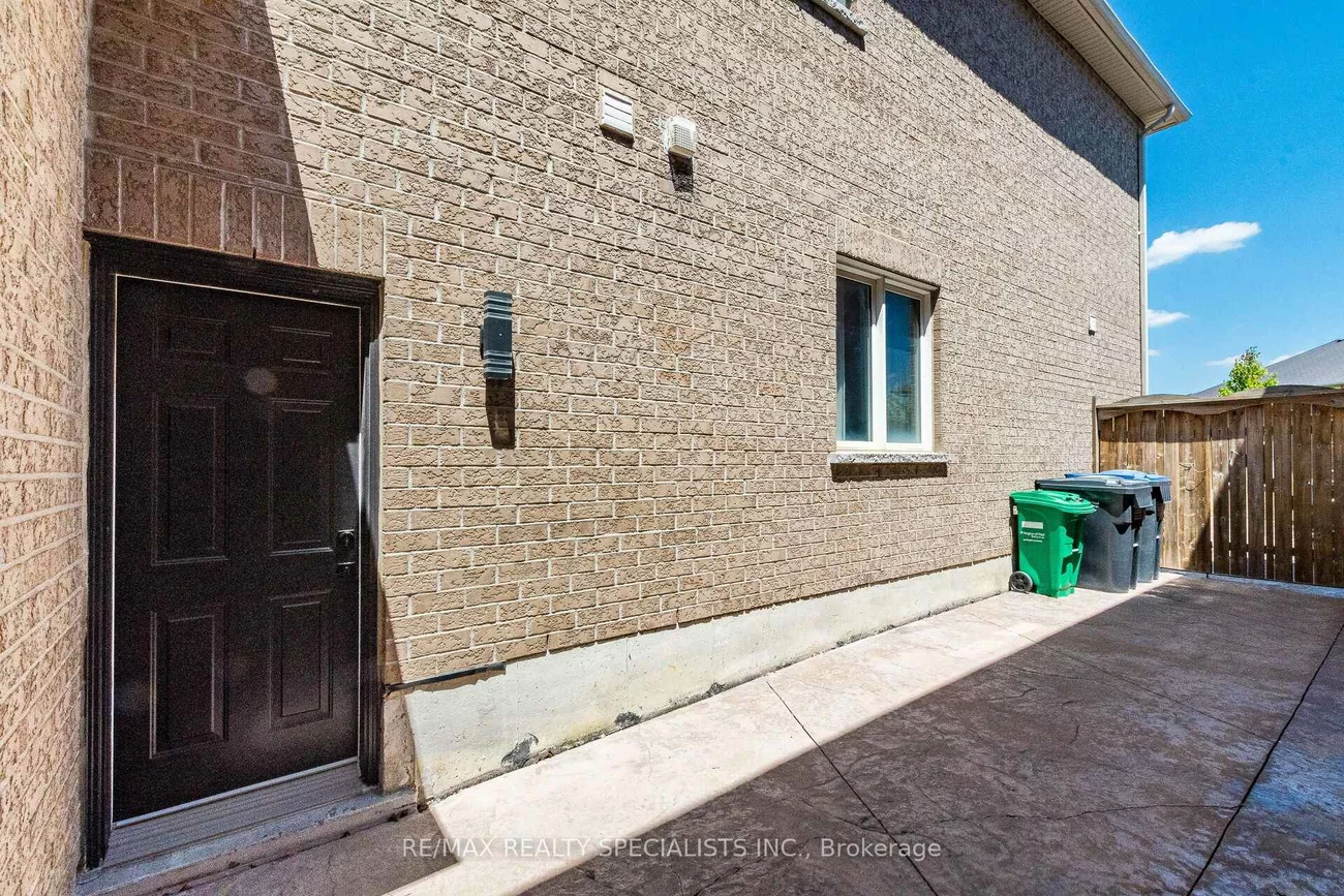 49, Maisonneuve, Vales of Castlemore North, Brampton