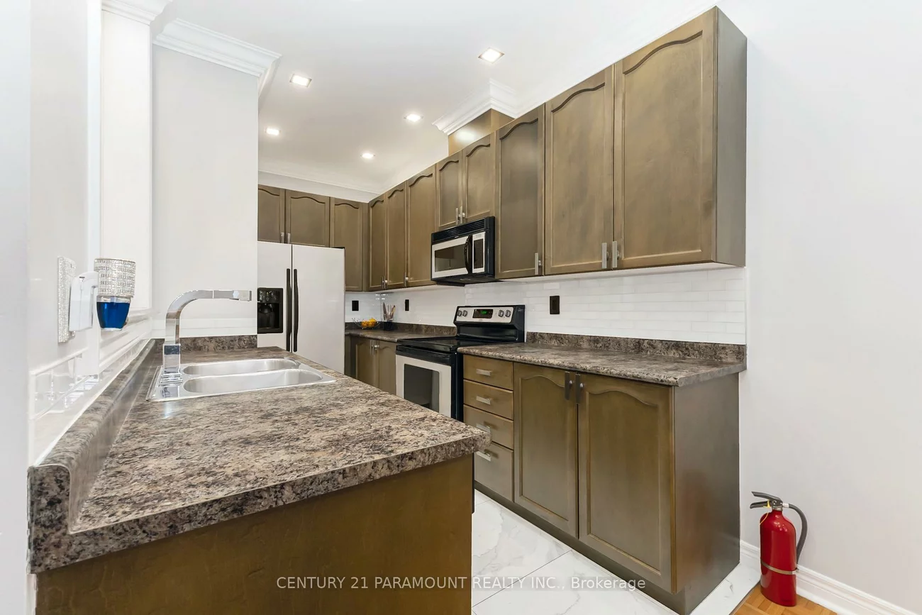108, Silent Pond, Madoc, Brampton