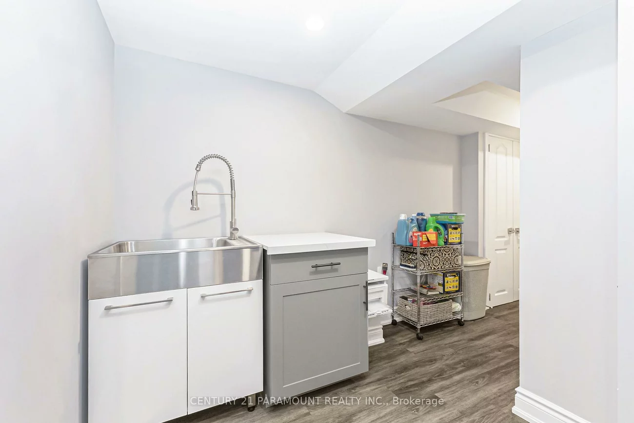 108, Silent Pond, Madoc, Brampton