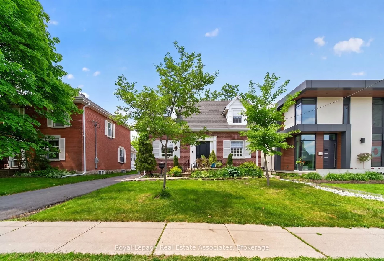 24, Peel, Downtown Brampton, Brampton