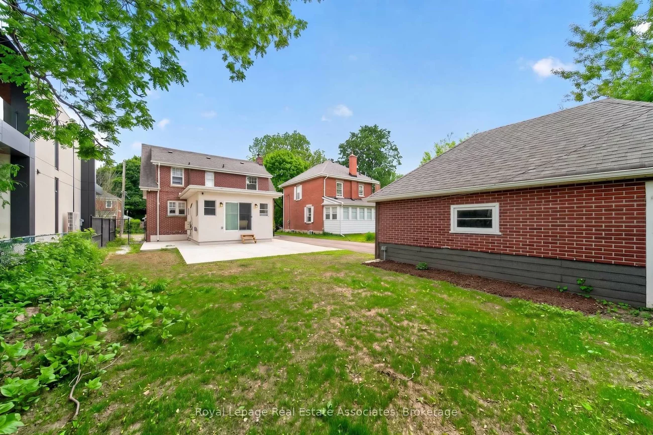 24, Peel, Downtown Brampton, Brampton