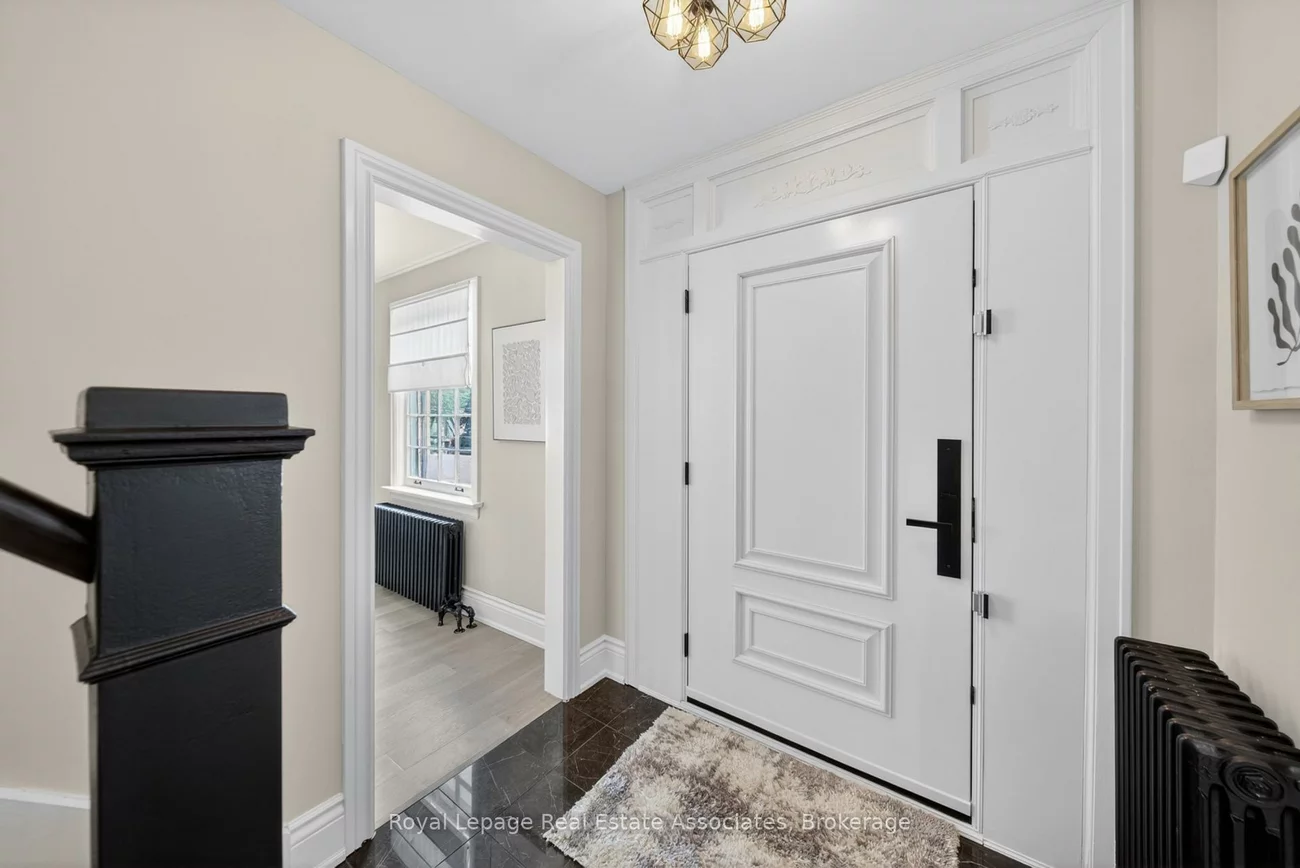 24, Peel, Downtown Brampton, Brampton