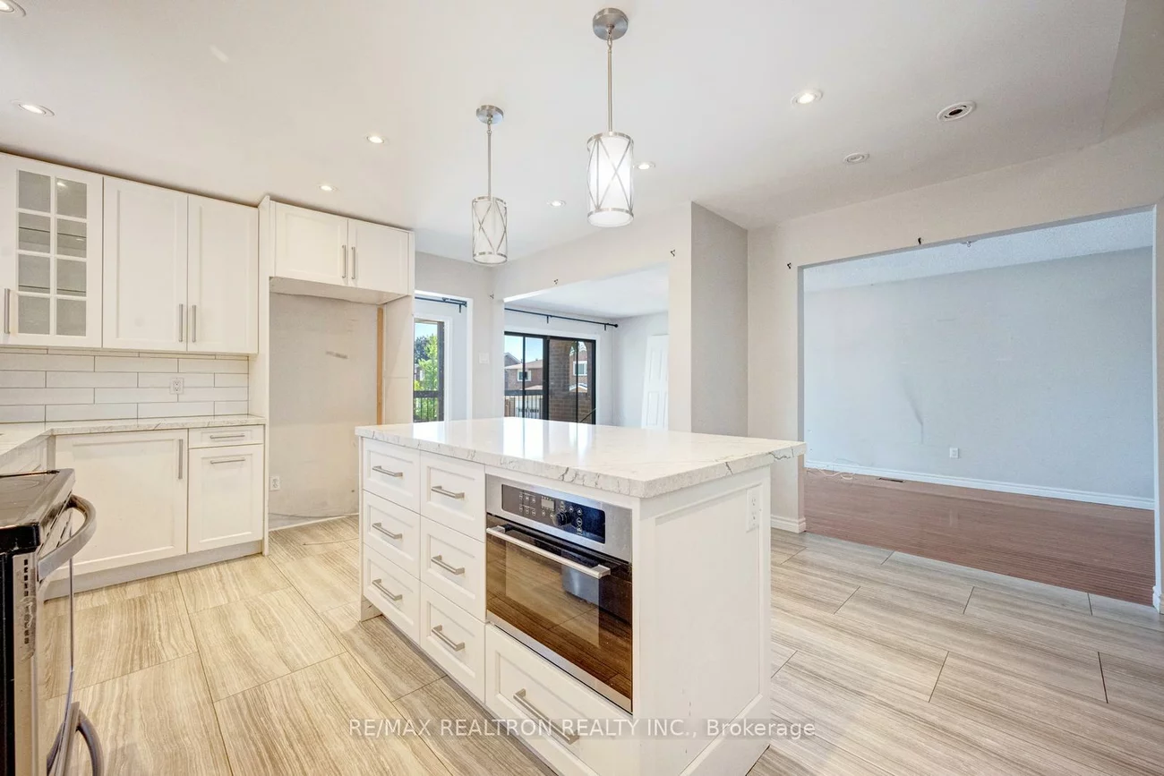 14, Albemarle, Heart Lake, Brampton