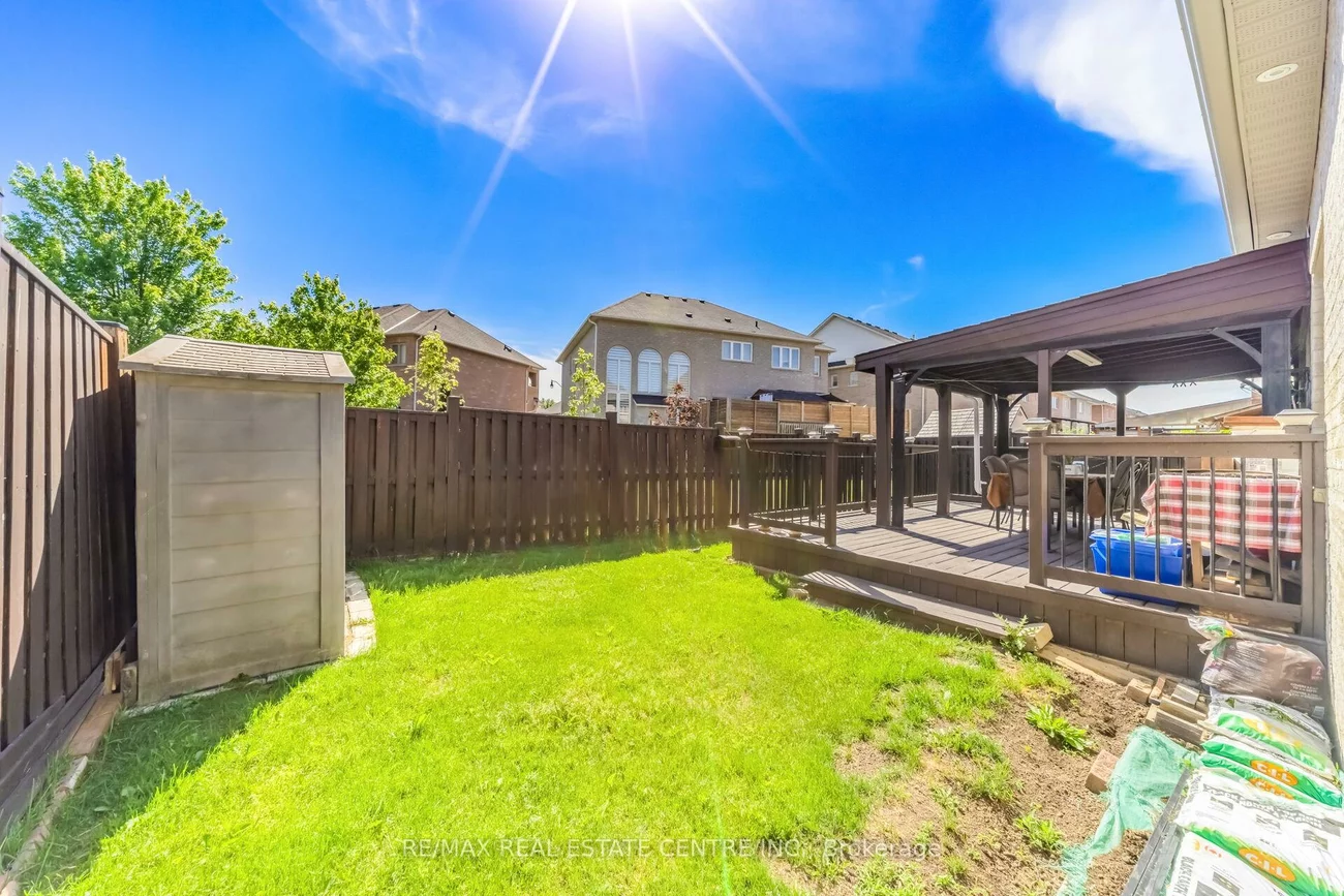70, Carmel, Vales of Castlemore North, Brampton