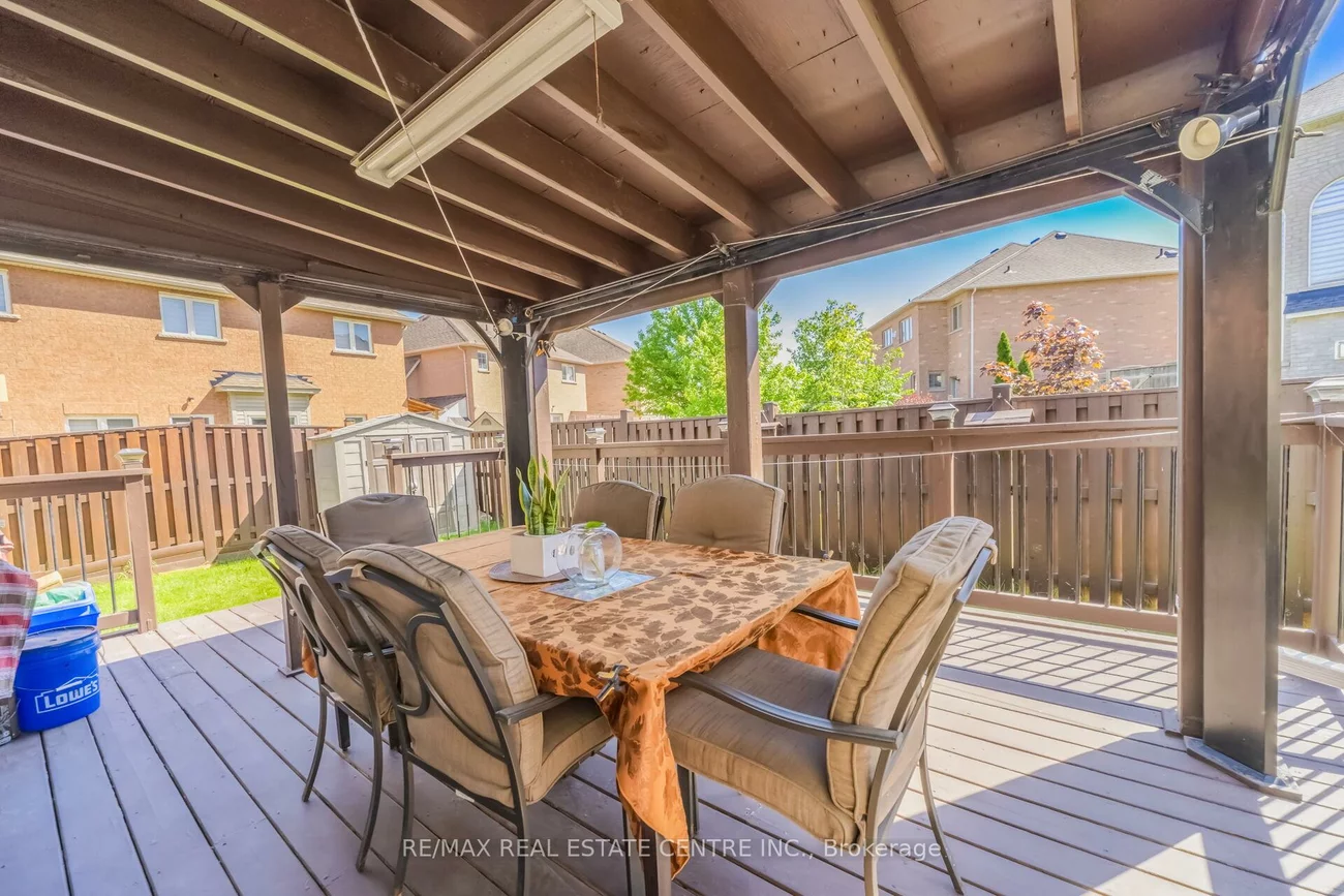 70, Carmel, Vales of Castlemore North, Brampton