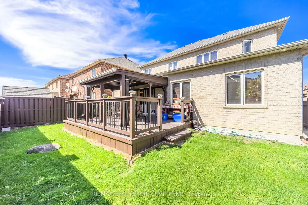 70, Carmel, Vales of Castlemore North, Brampton