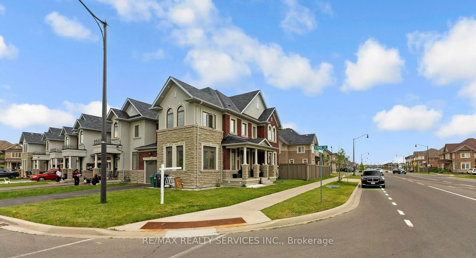366, Remembrance, Northwest Brampton, Brampton