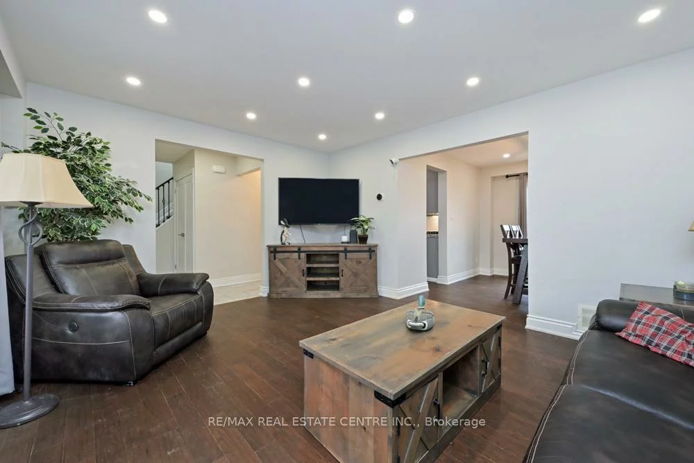 14, Borden Hill, Central Park, Brampton