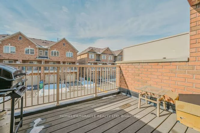 45, Peach, Sandringham-Wellington, Brampton
