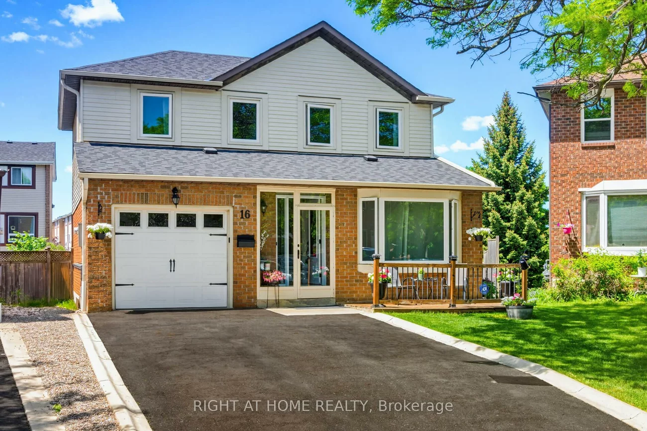 16, Marengo, Central Park, Brampton