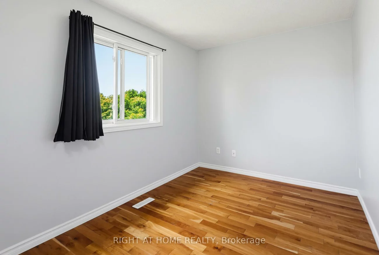 16, Marengo, Central Park, Brampton