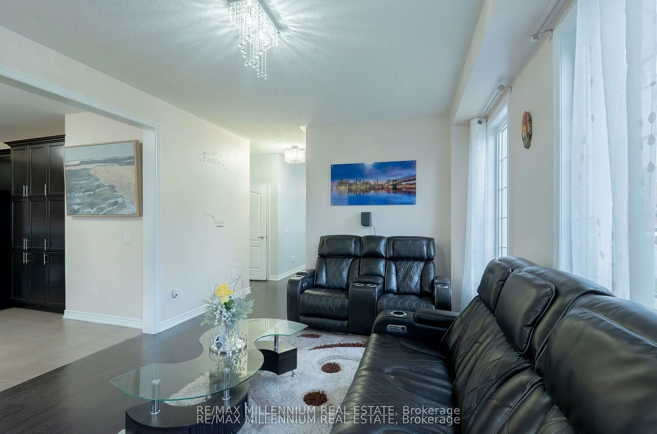 8, Zelda, Sandringham-Wellington North, Brampton