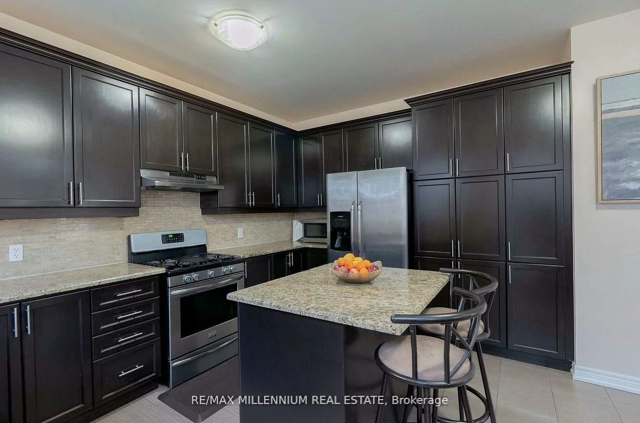 8, Zelda, Sandringham-Wellington North, Brampton