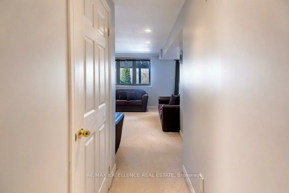 99, Rockgarden, Sandringham-Wellington, Brampton