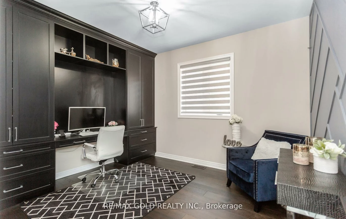19, Farringdon, Northwest Brampton, Brampton