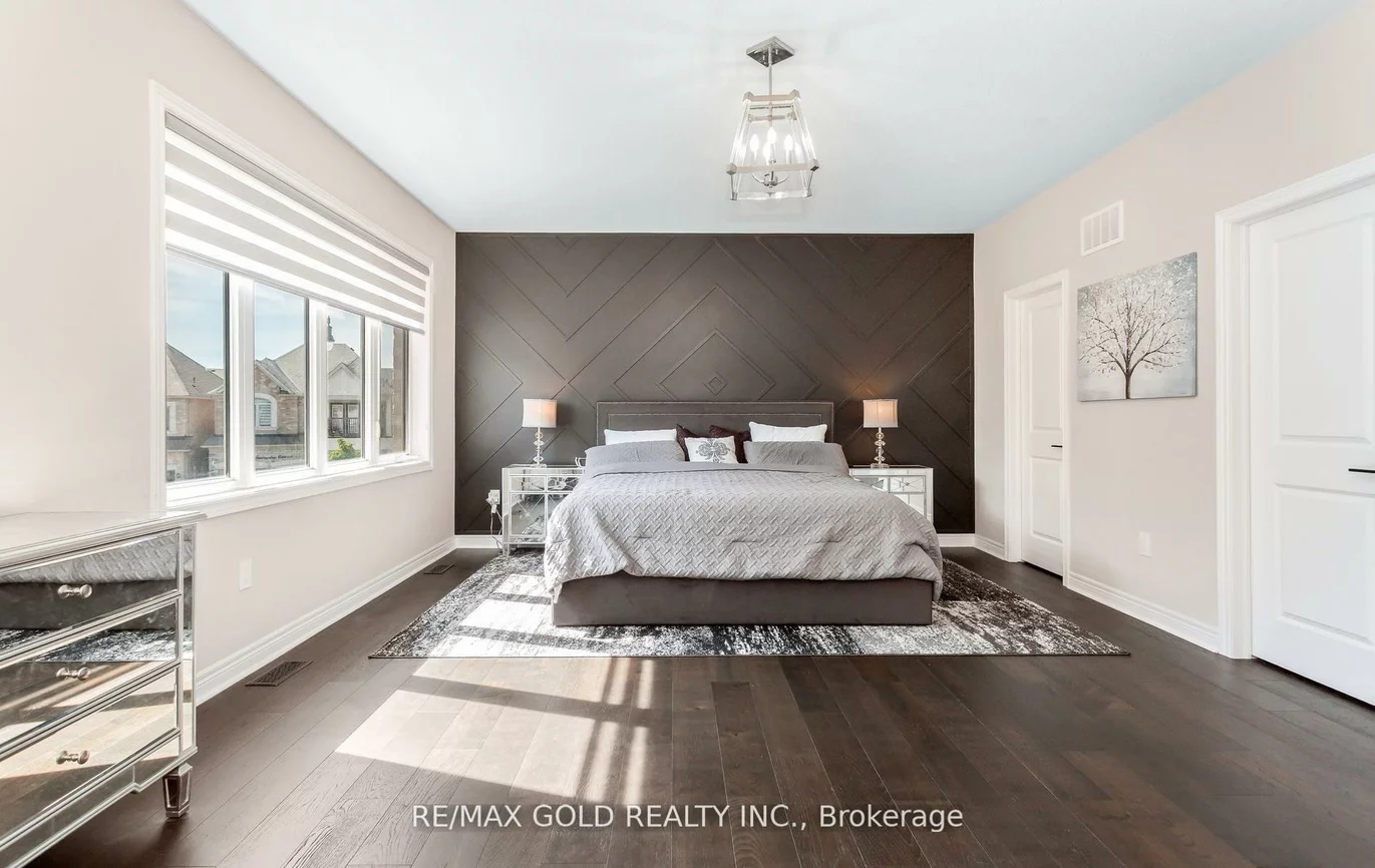 19, Farringdon, Northwest Brampton, Brampton