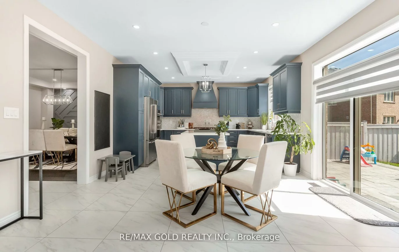 19, Farringdon, Northwest Brampton, Brampton