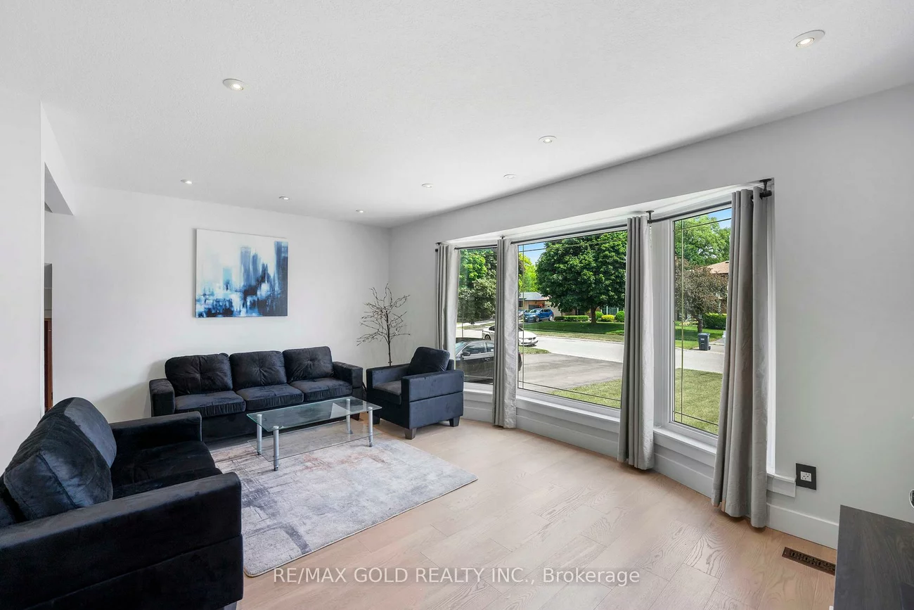 41, Brookland, Bram West, Brampton