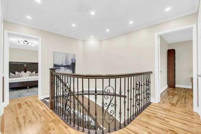 26, Oakridge, Heart Lake West, Brampton